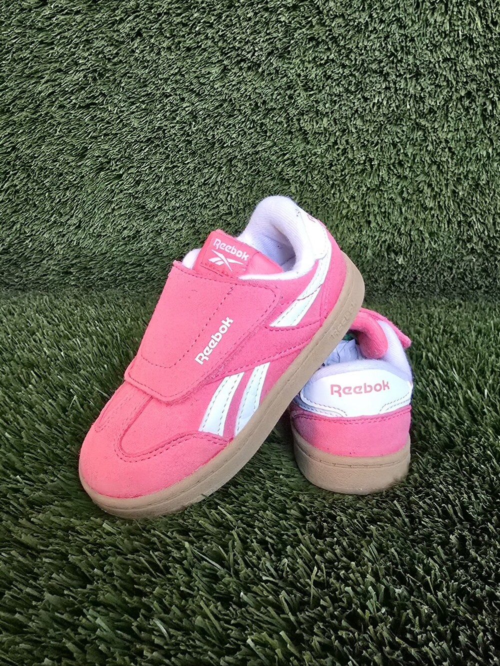 Reebok Classics Velcro Strap